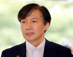 [사설] 눈덩이처럼 커지는 조국 의혹, 검찰이 수사 나서야 한다