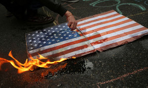 국경 넘은 인종차별에 대한 분노