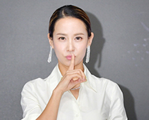 조여정 '깜찍하게'