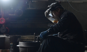 쇳물보다 뜨겁게 손 잡아주오