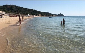 "관광객들이 해변 망치는 수준 역겨웠다"…일일 관광객 수 제한하는 이탈리아