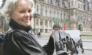 ‘파리시청 앞 키스 사진’ 女주인공 별세