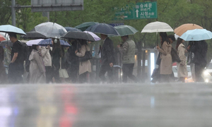 "우산 챙기세요"… 24일 전국 대부분 지역 비소식