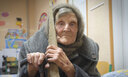 98세 우크라 노파, 나홀로 10㎞ 걸어 러 점령지 탈출