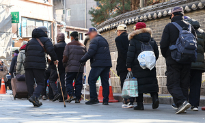 급속히 늙는 한국… 7년 만에 고령→초고령으로