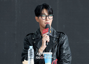차승원, 10년간 몸담은 YG에 통 큰 이별 선물 “즐거웠고 고마웠습니다”