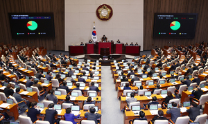 '더 내고 더 받는' 18년만 연금개혁 통과