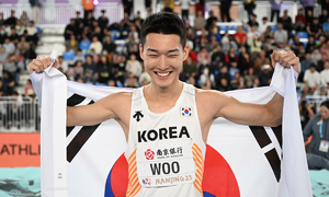 2m31… 우상혁, 세계실내선수권 정상에