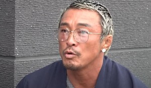 추성훈, 유튜브 ‘골드버튼’ 받았지만 “3년 안에 1000만 못 찍으면 그만둔다”