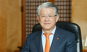 최신원 전 SK네트웍스 회장에 징역 2년 6개월 확정
