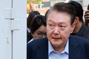 윤석열, ‘내란 피해’ 위자료 청구 105명에 “소송비 미리 달라”…담보제공 신청