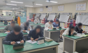 안전교육 늘렸지만…외국인 안전 사각지대