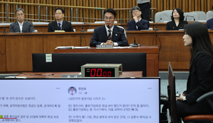 김민석 “제2 논두렁 시계”… 野 “무자료 총리 후보”