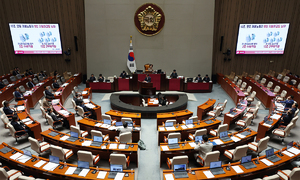 여야 ‘민생회복 소비쿠폰’ 실효성 놓고 난타전