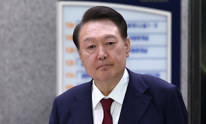 尹측 "5일 오전 9시 내란특검 출석요구 응할 것"