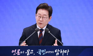 李 "추경, 또 할지 그때 가봐야…일단은 추가 계획 없어"