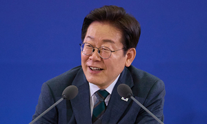 李대통령 국정지지율 62.1%…민주 53.8%·국힘 28.8%