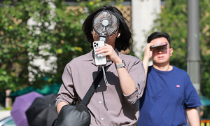 서울 낮 최고 '36도'… 열대야 벗어났지만 무더위 지속