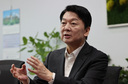 안철수 &${esc.h}34;尹이 억지로 구겨 넣은 '이준석 조항' 폐기해야&${esc.h}34;