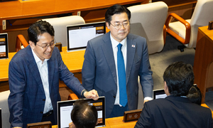 野 "'대통령 사조직' 내각"…박찬대 "무식한 소리"