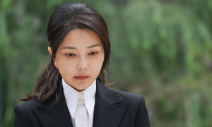 김건희 “아무것도 아닌 사람이 심려 끼쳐 죄송”