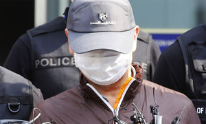 살려달라는 아들 향해 격발…월 '640만원' 지원 끊겨 범행
