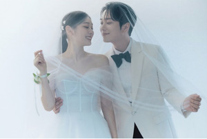 '김연아♥'고우림 &${esc.h}34;결혼 3년차, 신혼 생활 이어가는 기분&${esc.h}34; 