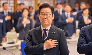 李대통령 지지율 54%…직전 조사 대비 1%포인트↓