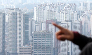 부동산 안정 의지… 정부, '최후의 수단' 보유세 만지작
