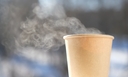 커피보다 무서운 건 ‘종이컵’이었다…매일 마시며 삼킨 진실