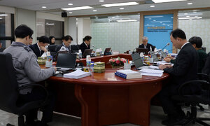 12·3 계엄 뒤 첫 회의 ‘계엄 안건’ 없었다 [심층기획-국가경찰委 새판 짜자]