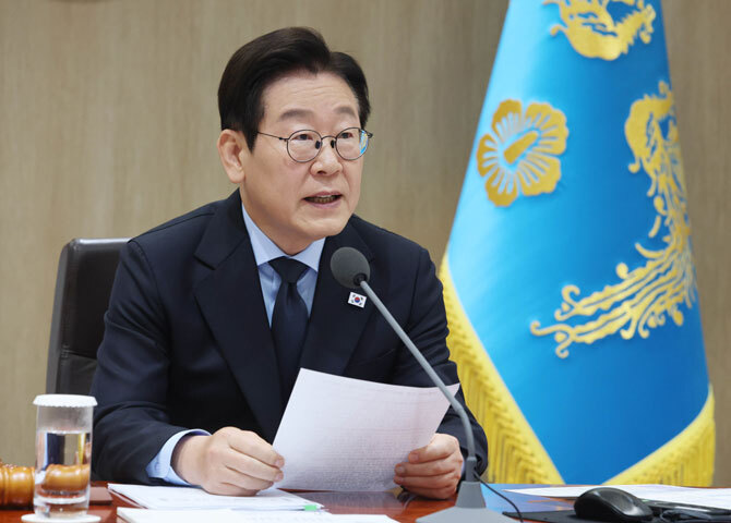 李대통령 "시대착오적 차별 혐오 횡행<br>사회불안 확대… 처벌 장치 속히 마련"