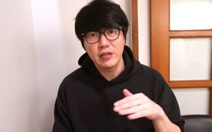 성시경, ‘10년 매니저 배신’ 아픔 딛고 유튜브 복귀 “새로운 동생 왔다”