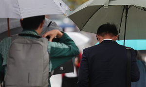 ‘아빠’ 대상 설문…육아 전 ‘친구 같은 아빠’ 꿈꿨는데 현실은 ‘바쁜 아빠’