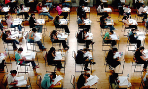 대입에 수능 지웠던 美…기초학력 ‘뚝’