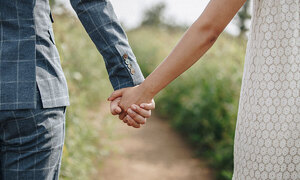 출장 갔다가 이중 결혼…30년 '두 집 살림' 男 징역형