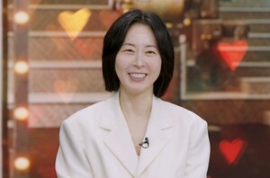 강말금, 무역 회사 다니다가 30대 데뷔… "한국 영화가 찾고 있던 얼굴"