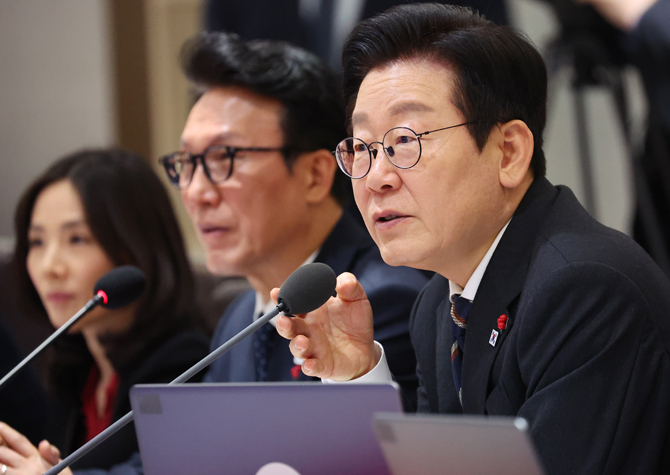 李대통령 “내년 ‘6대개혁’ 시작으로 국가대도약 출발점 삼아야”