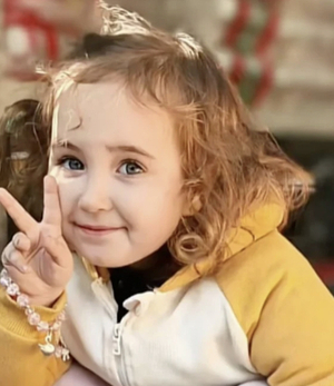 “애가 바뀐 줄 알았다”…중국인 부모 사이서 금발·푸른 눈 딸 탄생