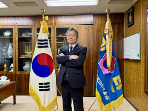 김이중 재일본대한민국민단 중앙단장 “韓, 日과의 관계 가장 중요… 양국 미래지향적 발전 의지 확인” [세계초대석]
