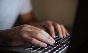 SNS에 모르는 사람이 올린 ‘내 영상’에 악성 댓글이? [별별화제]