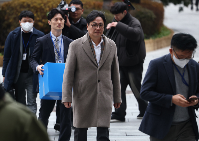 상설특검, '관봉권 폐기' 관련<br>한국은행 수색…첫 강제수사