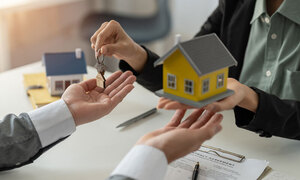 "5년 다니면 45평 아파트 준다"…중국에 이런 회사가