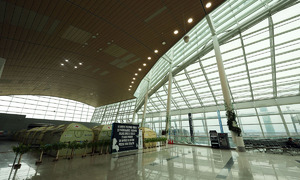 1년째 닫힌 무안 하늘길… 여행사·지역민 ‘긴 한숨’ [심층기획-제주항공 참사 1년]