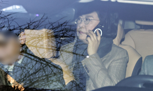 ‘갑질·폭언’ 논란 이혜훈, 직권남용 혐의로 고발당해