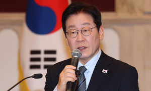 李대통령 “무죄난 사건, 검찰 탓 않고 왜 항소포기 비난하나” [李대통령, 中 순방 간담회]