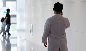 지역의사 ‘비수도권’ 학교 졸업생만?…“역차별” 수도권 학생∙학부모 불만 폭발