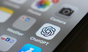 오픈AI 의장 “AI, 거품일 수도 있다… 몇 년간 조정은 불가피”