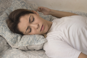 “자다가 허공에 주먹질 한다면?”…치매 진단 없어도 기억력은 무너진다