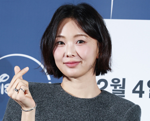 금새록 '해맑은 미소'